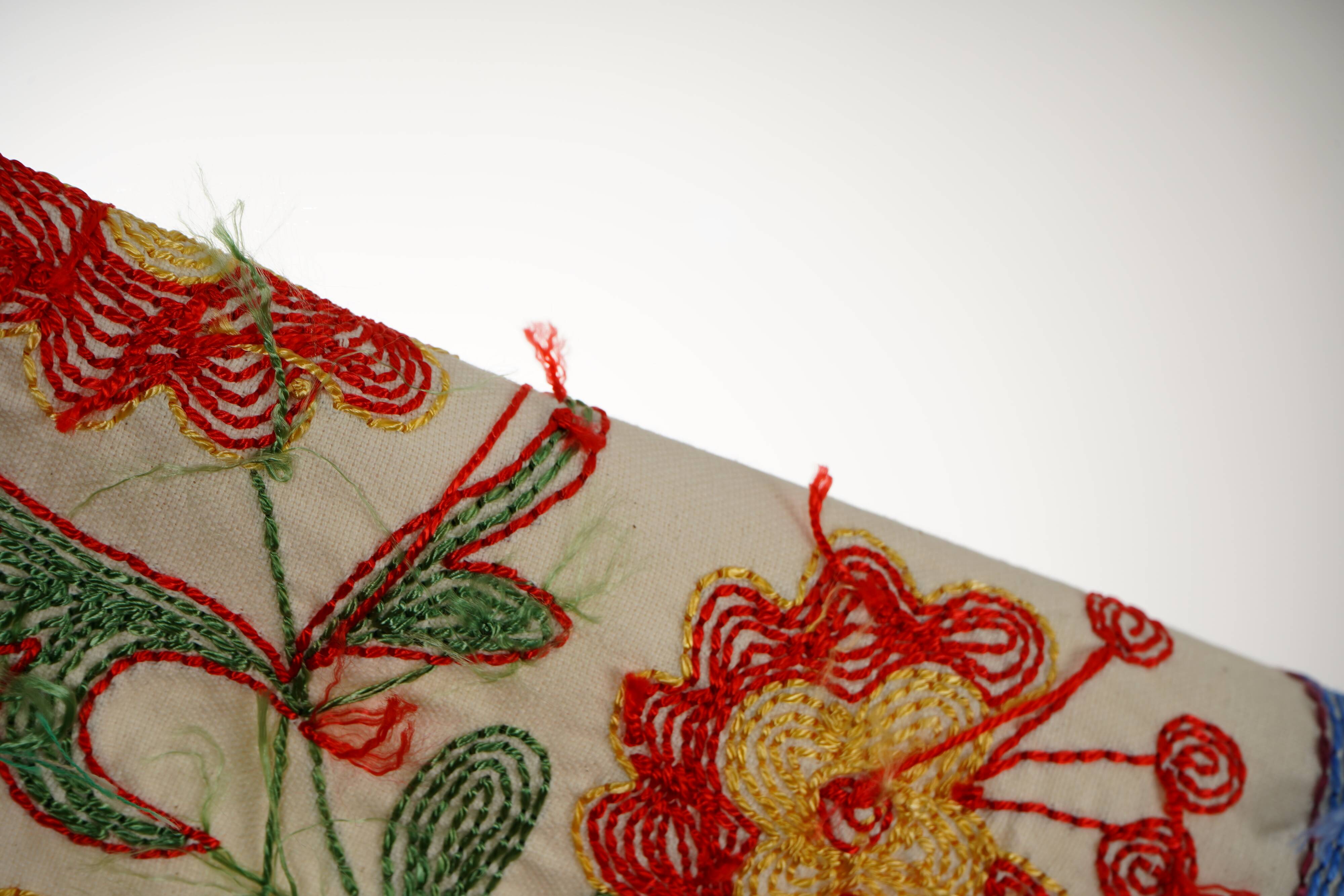 Vintage Turkish rug hand-knotted 44x95 cm