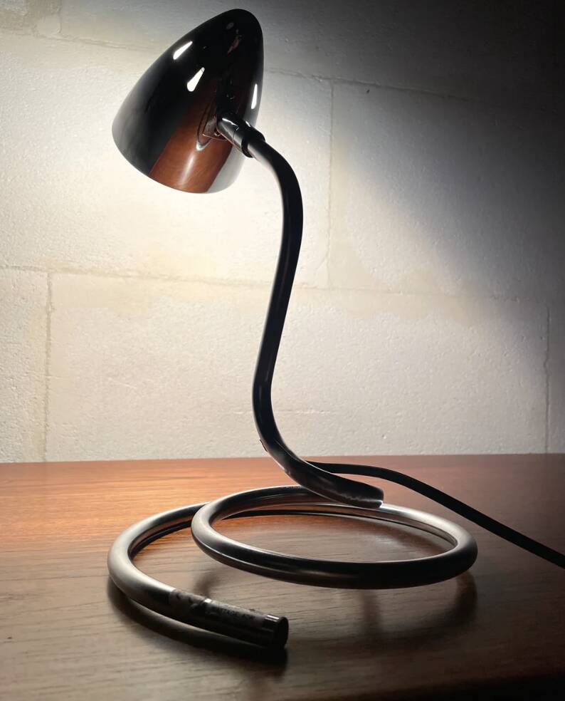 Space-Age chrome spiral desk lamp ⎜ 1980s