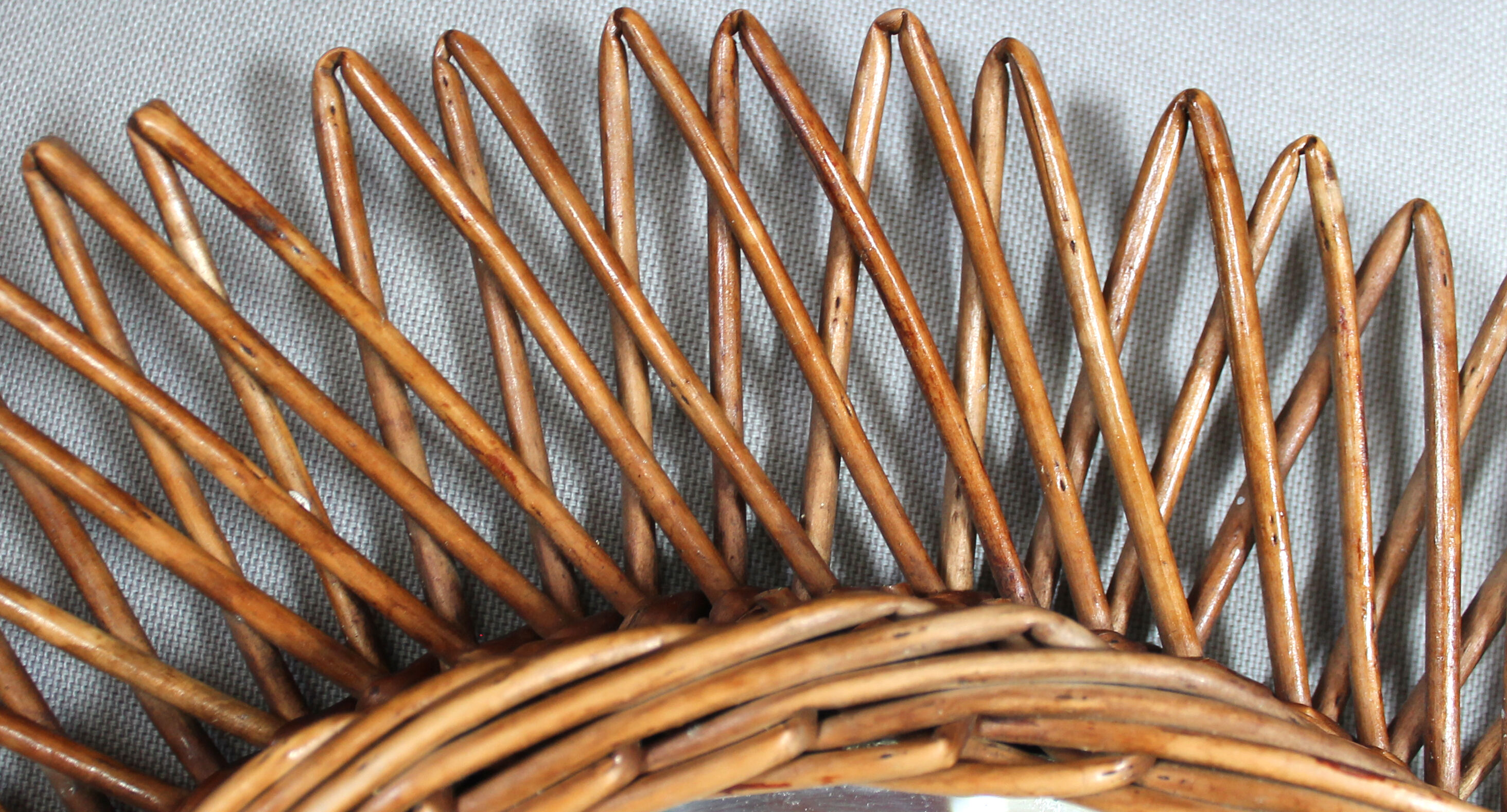 Mirror rattan 37x37cm