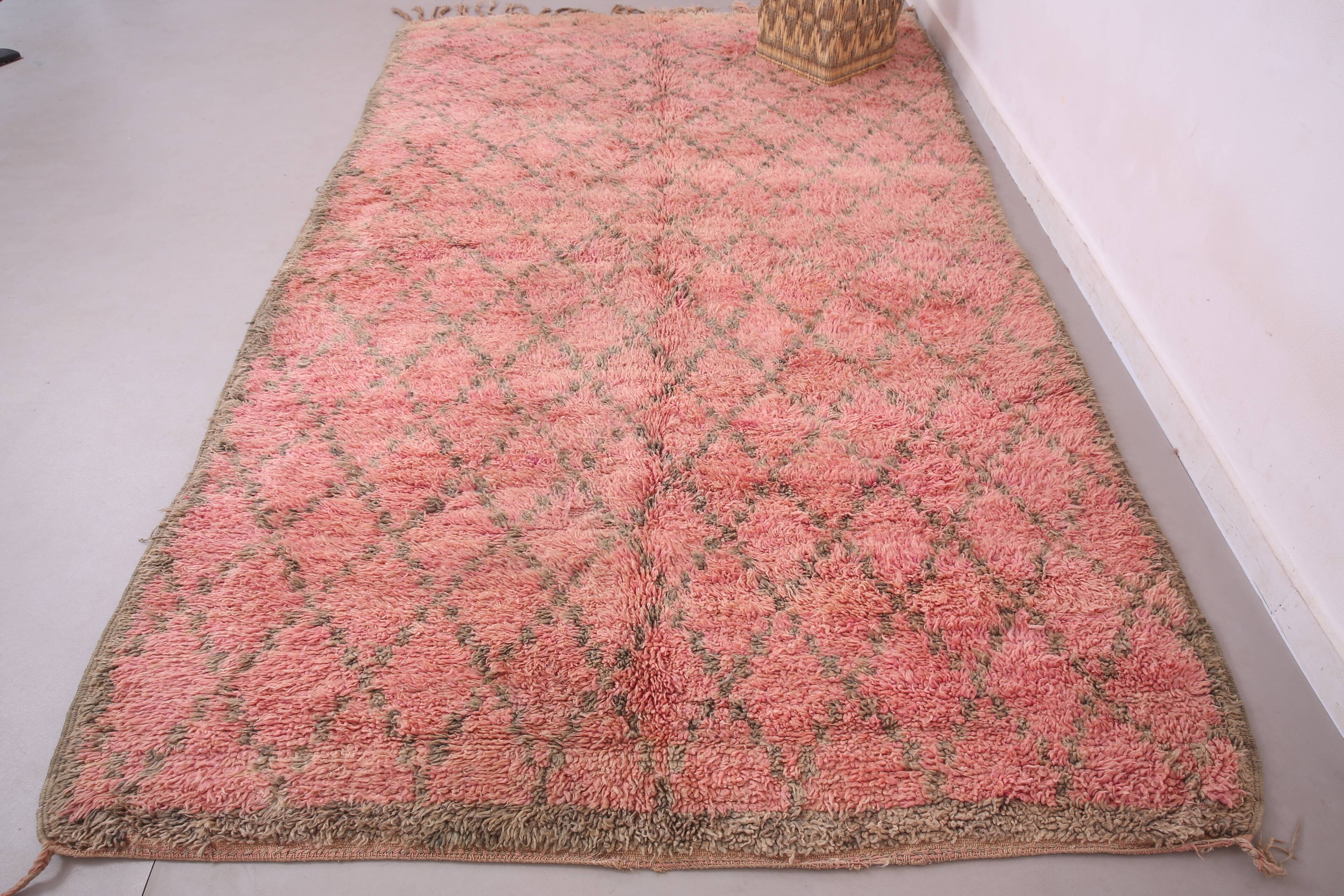 Pink Vintage Moroccan Rug 204 x 340 cm - Berber Wool Rug - Handmade Rug Boh
