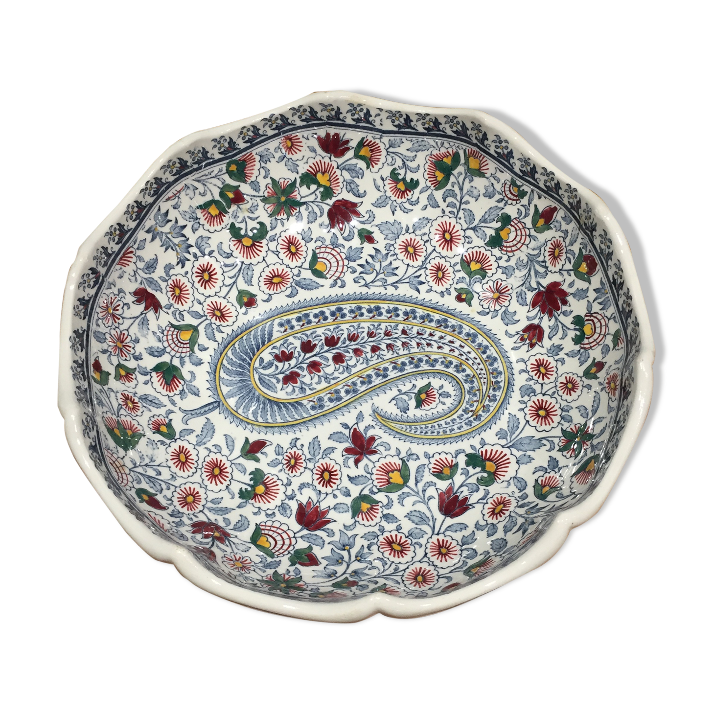 Earthenware dish by Gien cashmere motifs