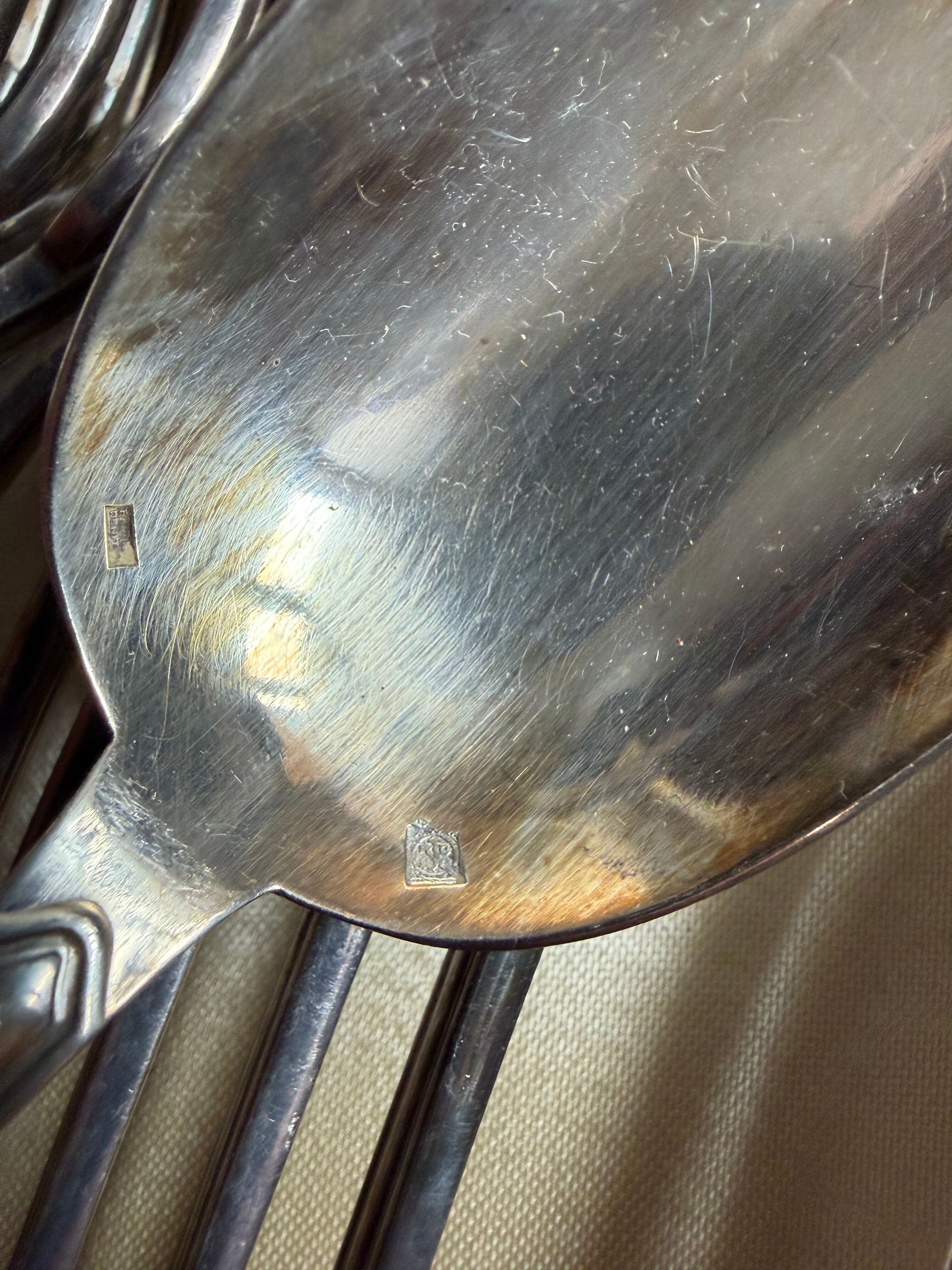 Silver service cover