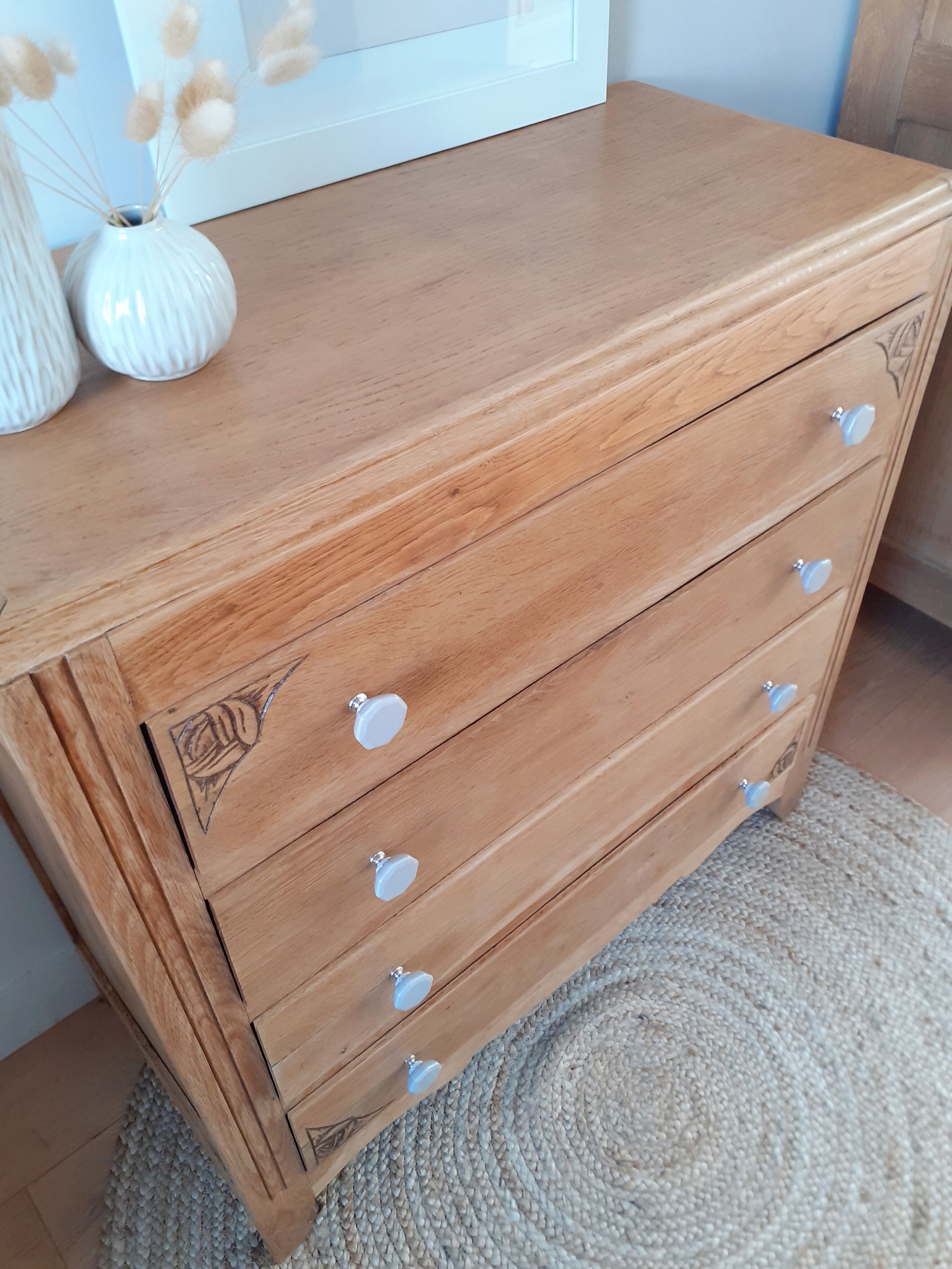 Oak and porcelain chest of drawers
