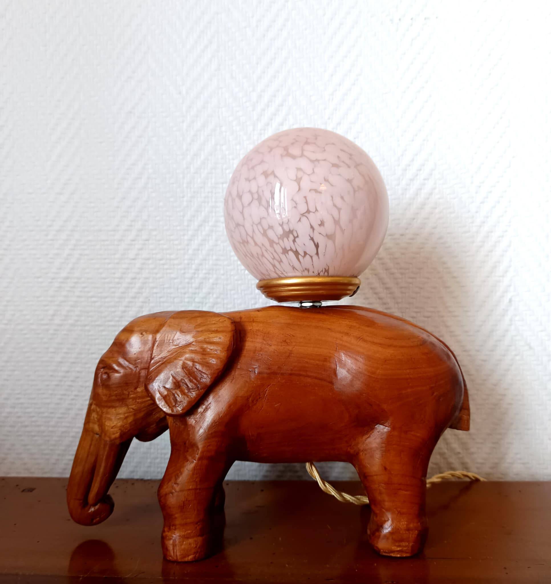 Lampe éléphant verre de Clichy art déco