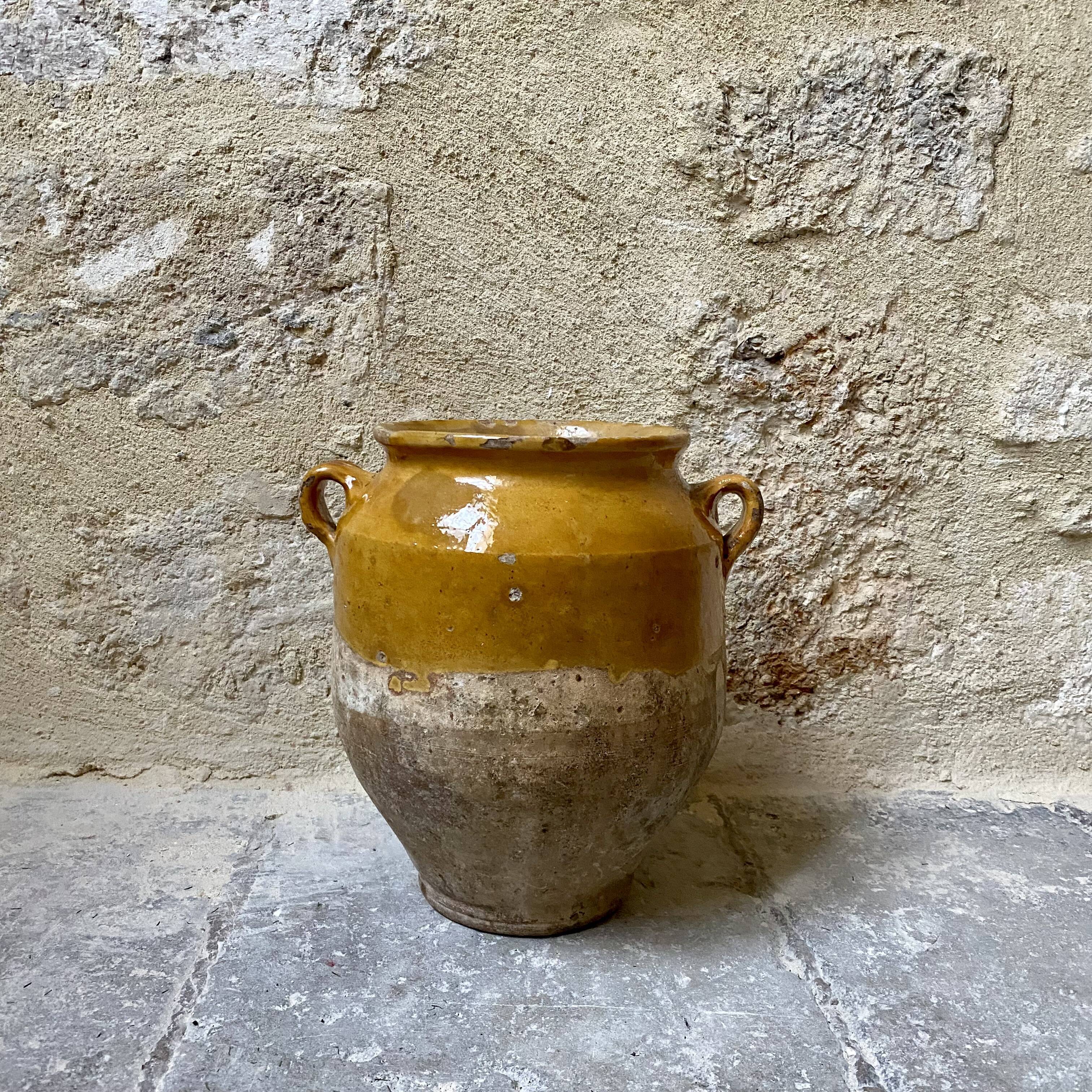 Yellow grease pot 26 cm