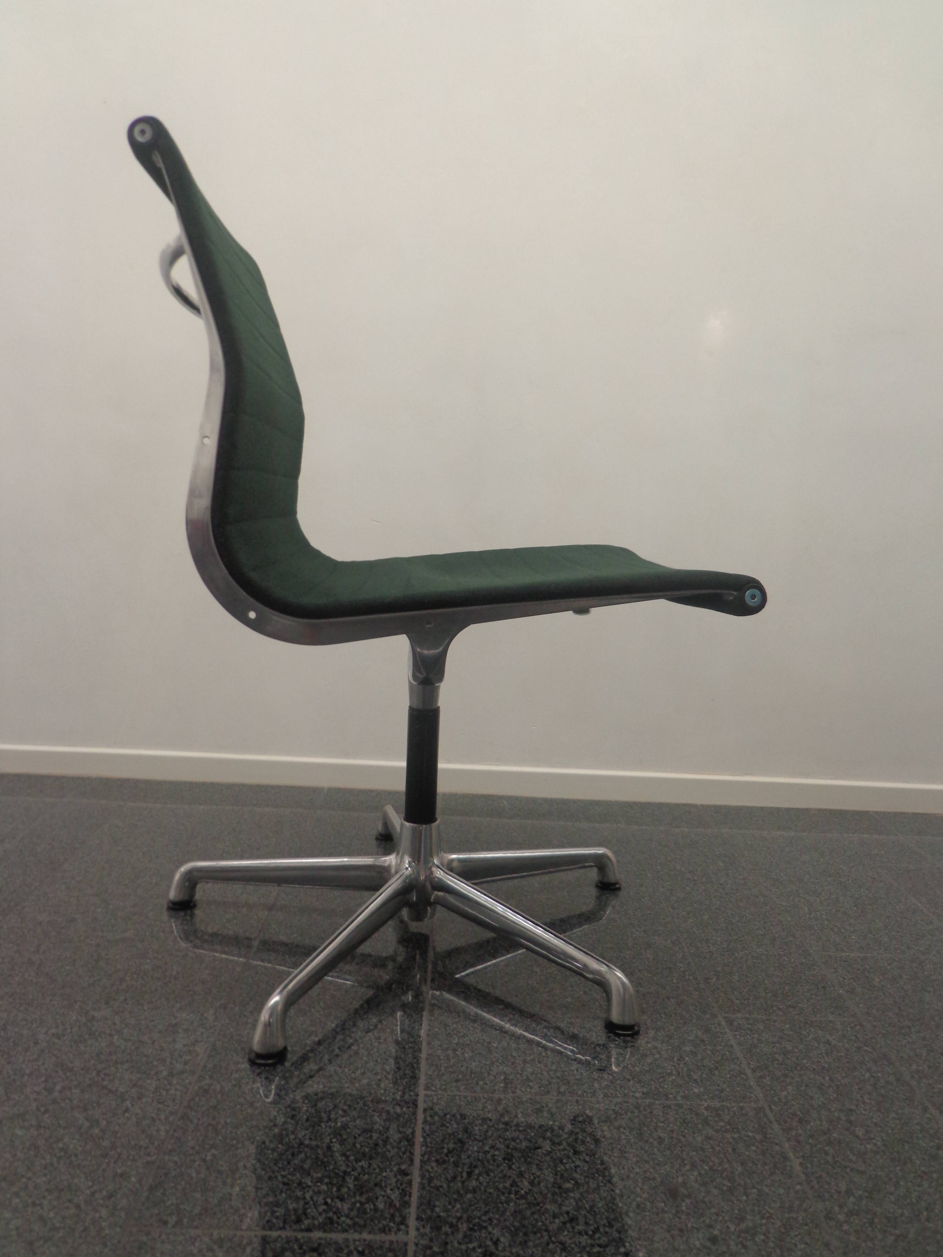 EA101 office chair by Charles & Ray Eames for ICF, 1970