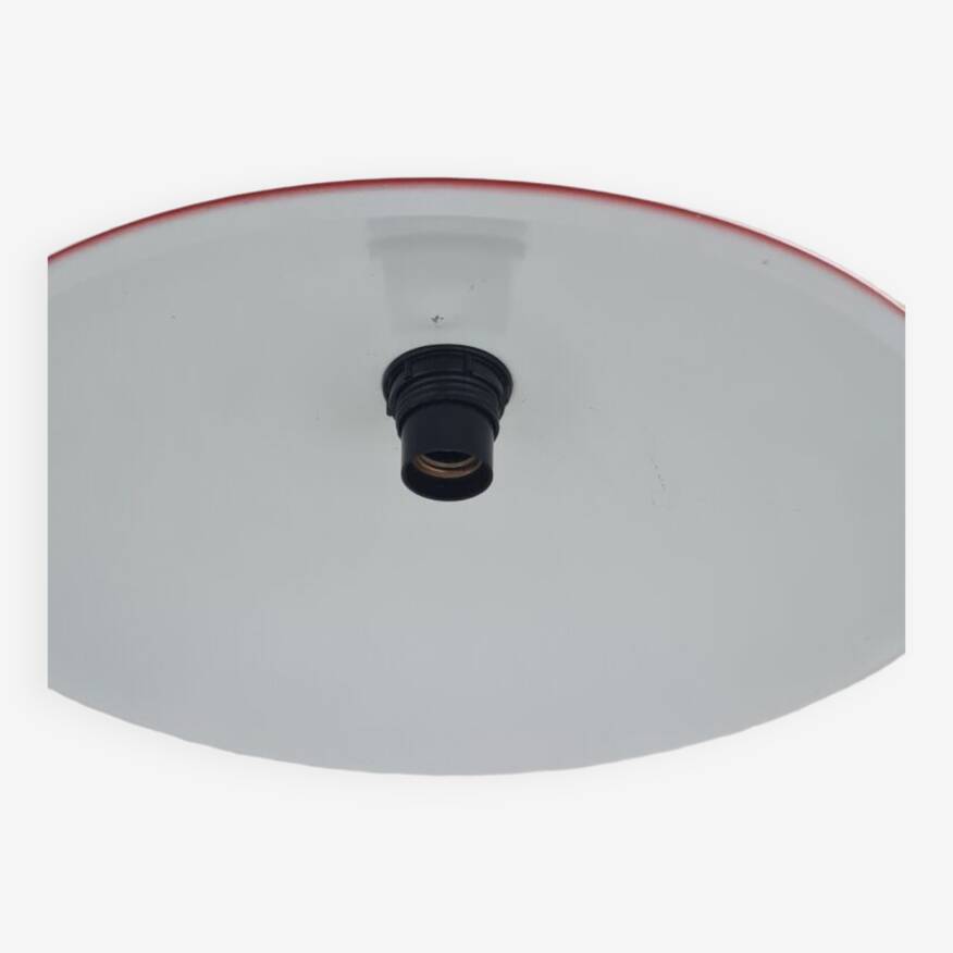 Enamelled sheet metal pendant light