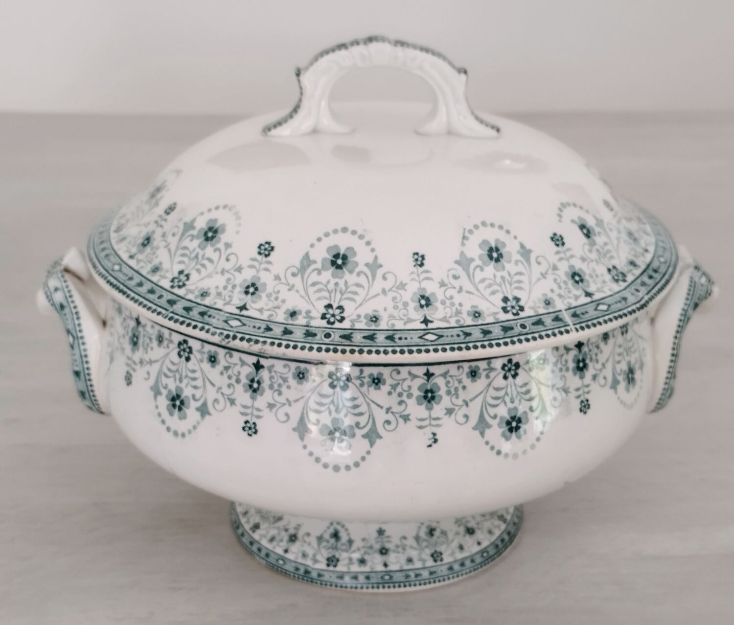 Vegetable soup tureen Old earthenware Saint Amand and Hamage Model Marceau