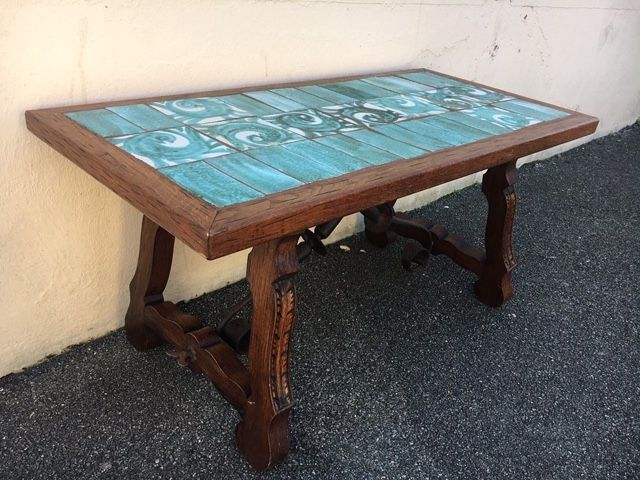Old green ceramic coffee table from Cazaux