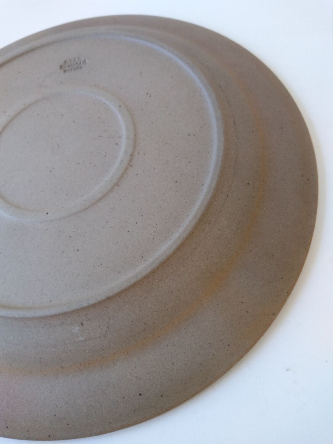 Flat plate in Marais sandstone France beige with blue, white and brown floral decoration