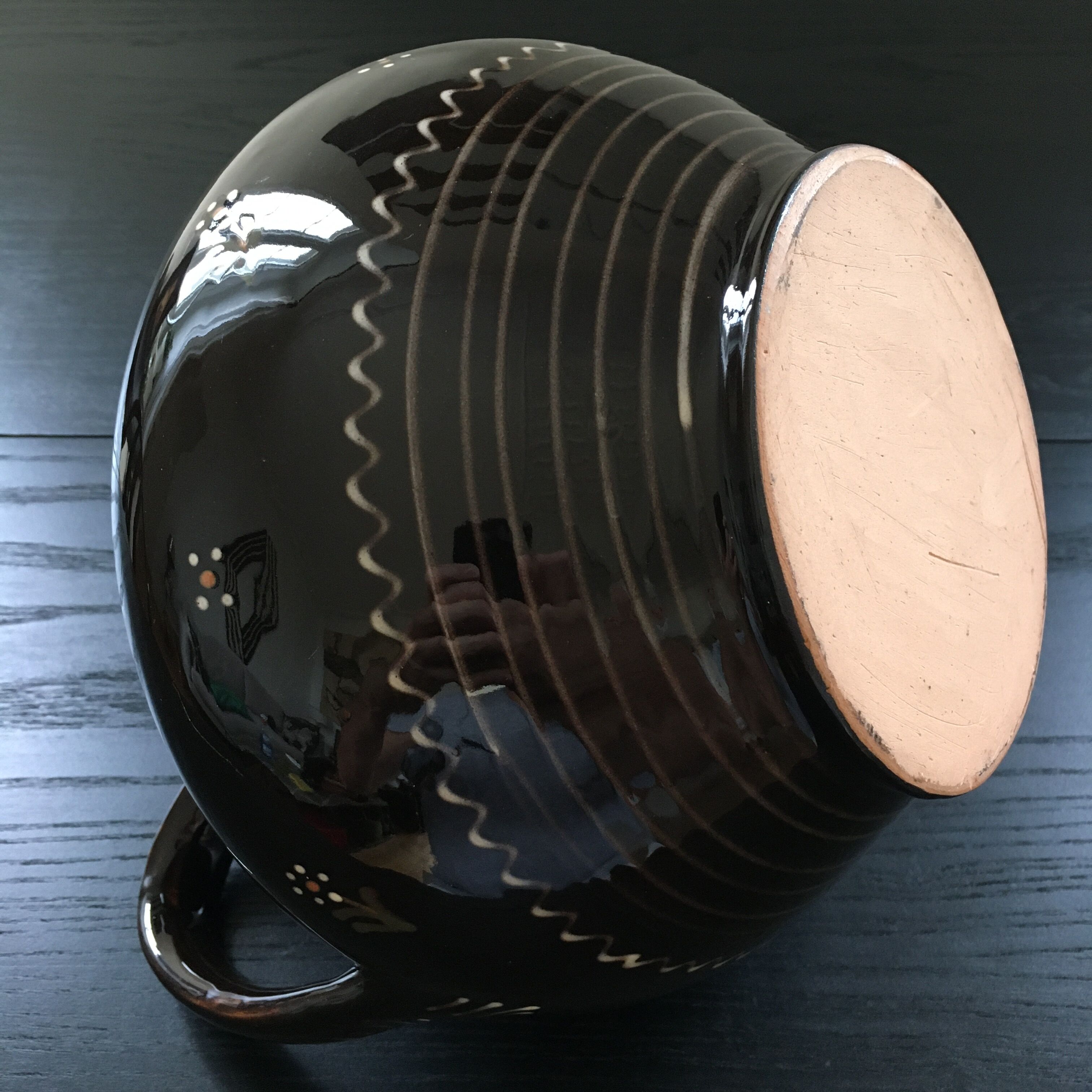 XL pitcher with floral decoration