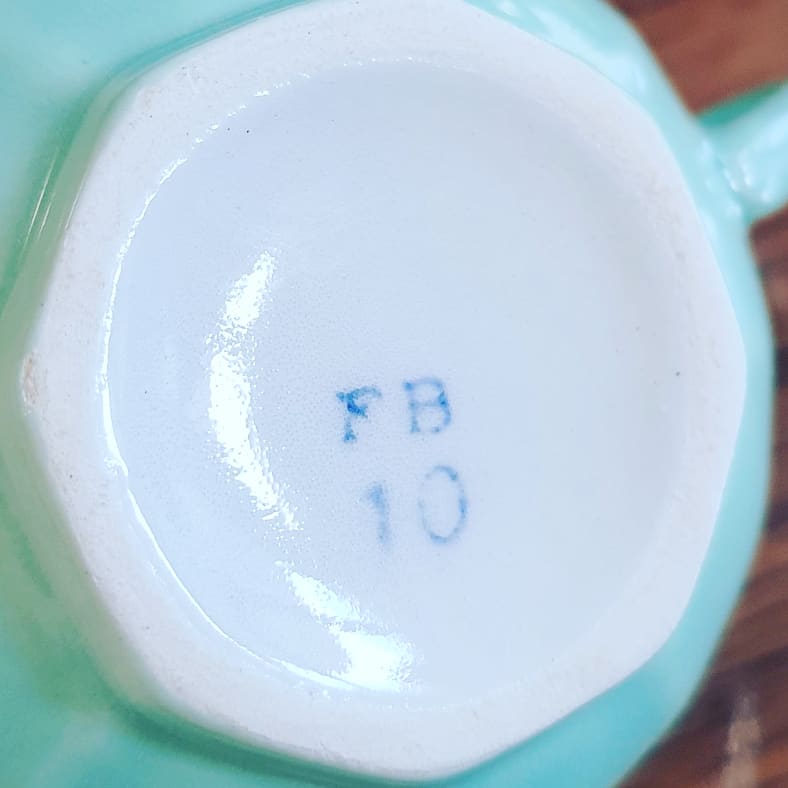 5 cups pastel lot FB Badonviller