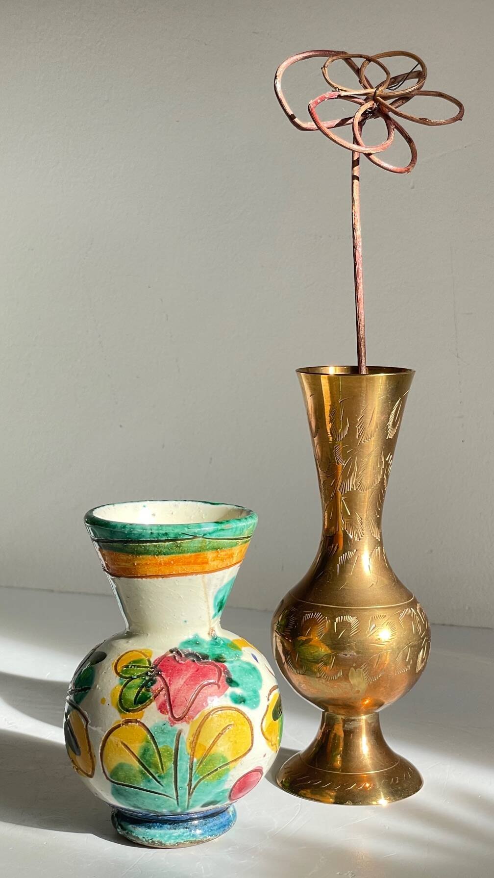 Vases céramique artisanale laiton ciselé vintage