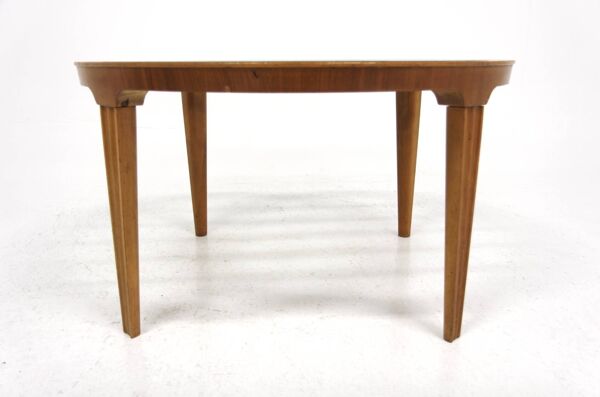 Table basse en noyer,  Niels Enström, Ferdinand Lundquist & Co. Swedish Modern, Suède, 1940