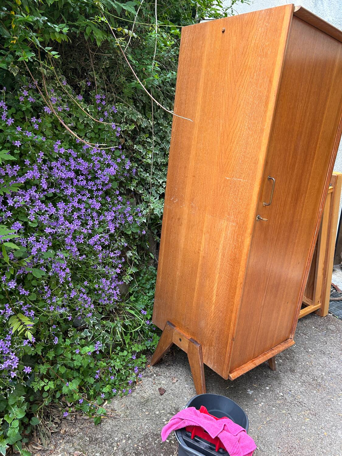 Oak wardrobe, boarding school style, 50s/60s