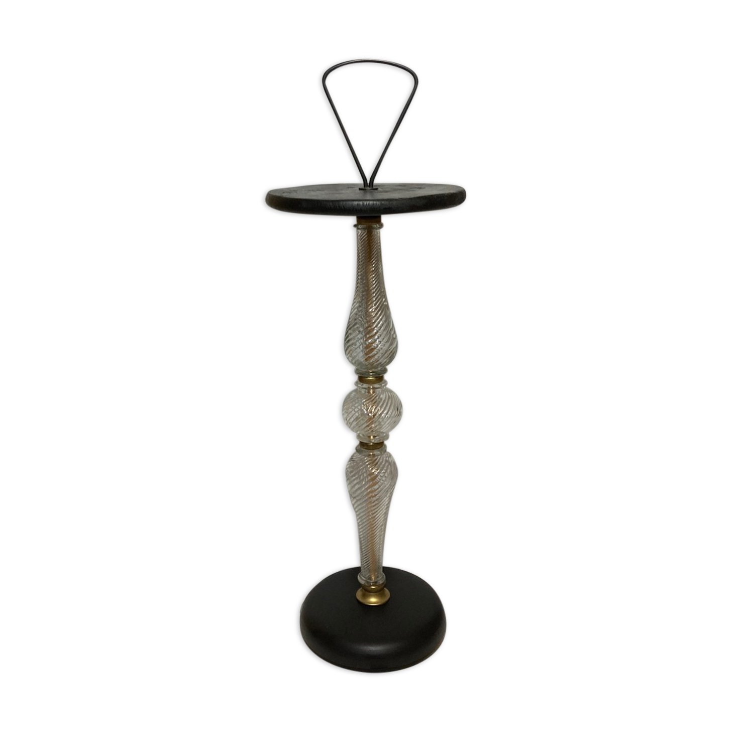 Table d’appoint portative en verre et laiton « bonbonnière » sur socle, années 1960