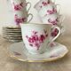 Tasses en porcelaine fleuries