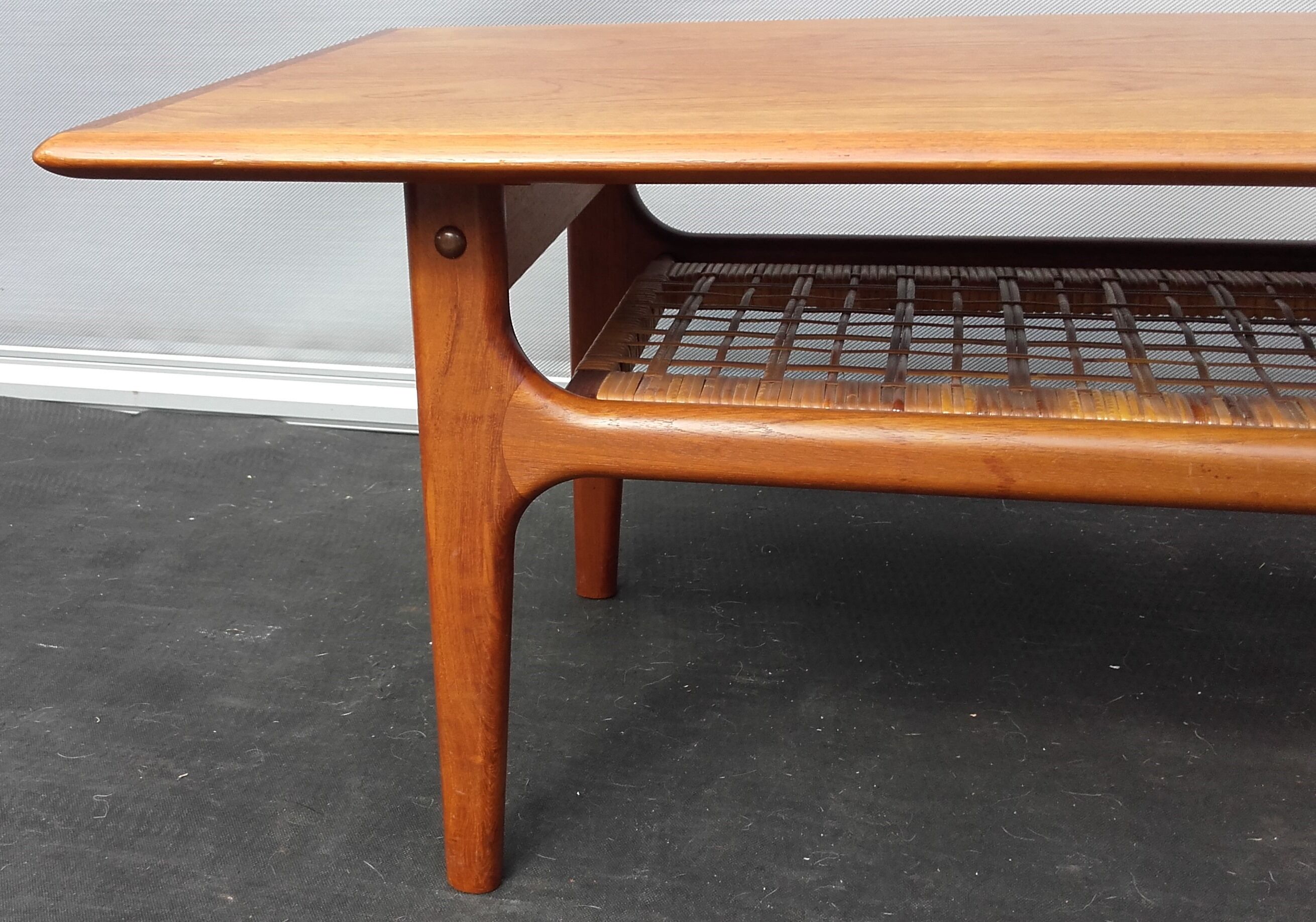 Trioh Møbler 1960 Denmark coffee table