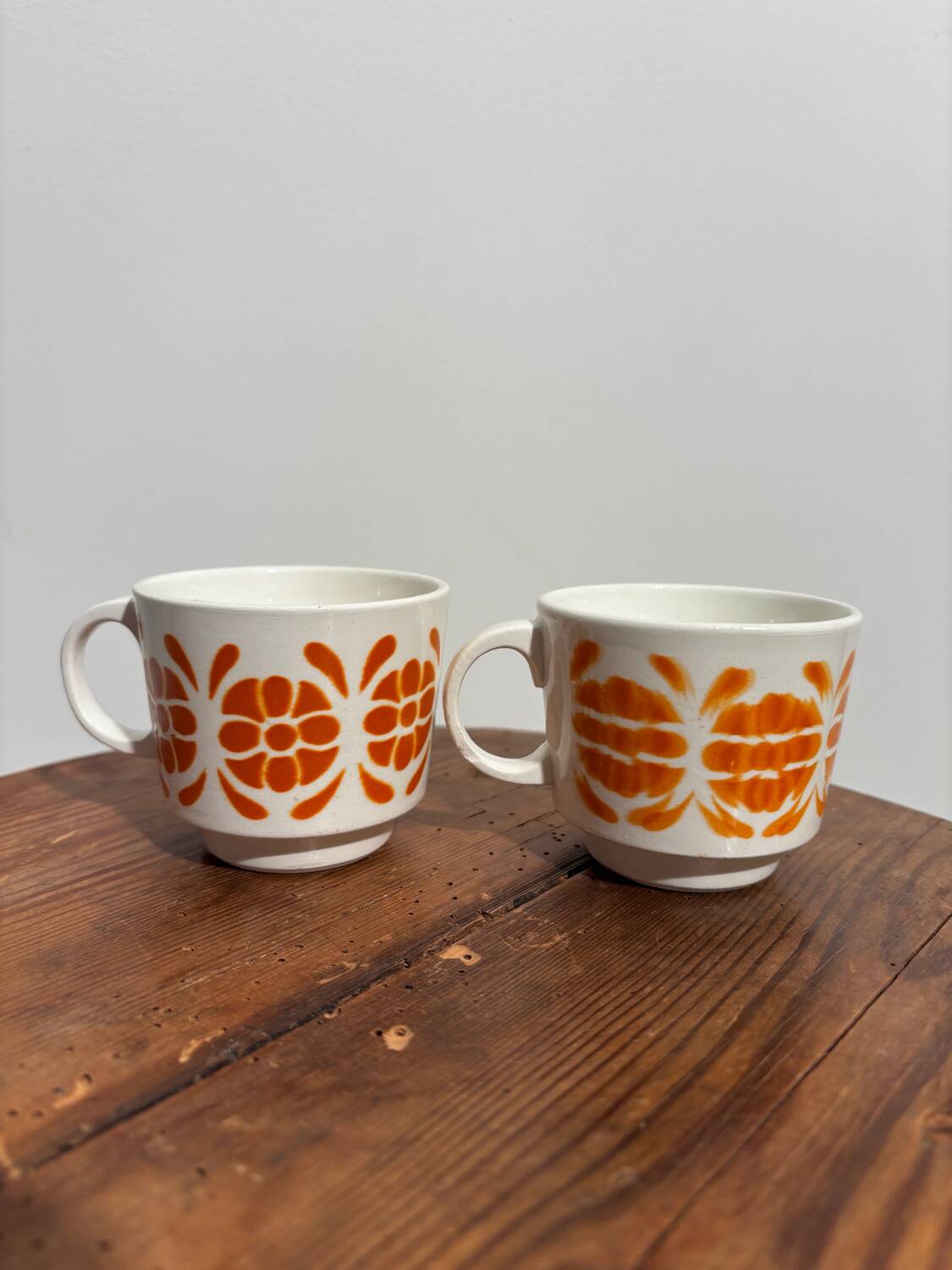 Vintage set of 4 Sarreguemines cups with orange decor