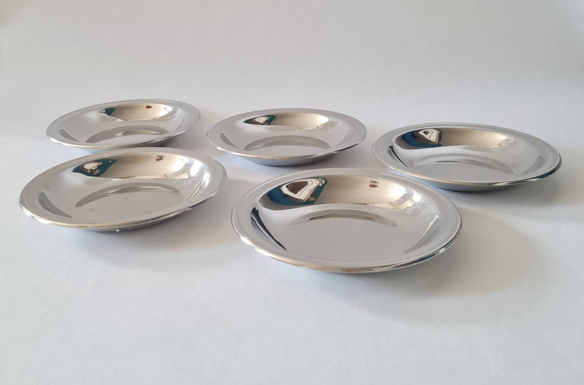 Set of 5 small stainless steel 18/10 bowls by Jean Couzon Silversmith - vintage
