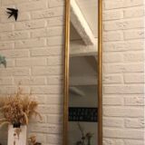 Ancien miroir doré vertical à chaperon