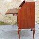 Secrétaire commode Style Queen Anne