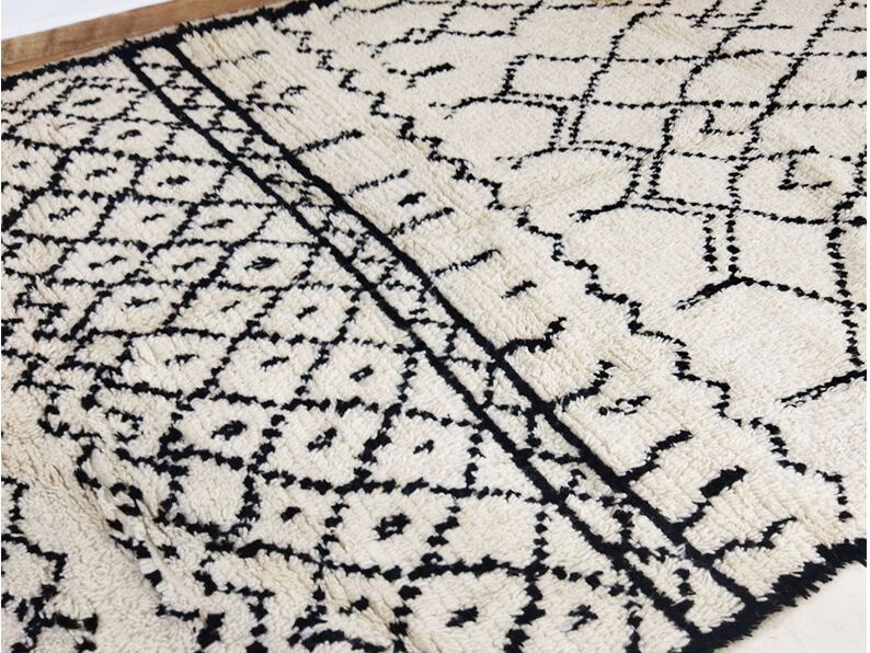 263x163cm Moroccan Berbere Carpet