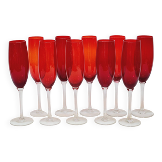 10 flûtes à champagne en verre soufflé rouge rubis