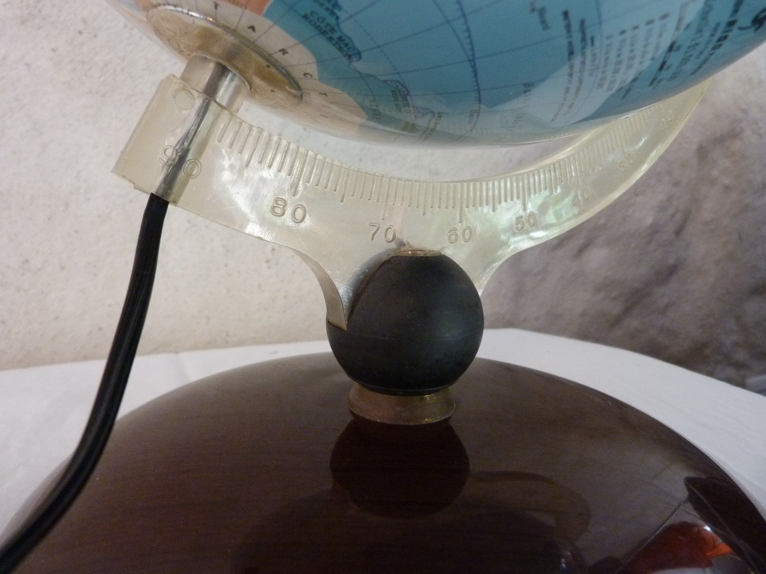 Globe terrestre lumineux