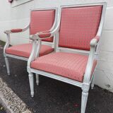 Paire de fauteuils style Louis XVI
