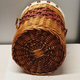 Wicker laundry panmaker