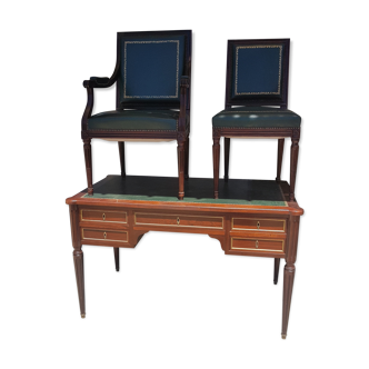 Bureau style victorien avec son fauteuil et sa chaise