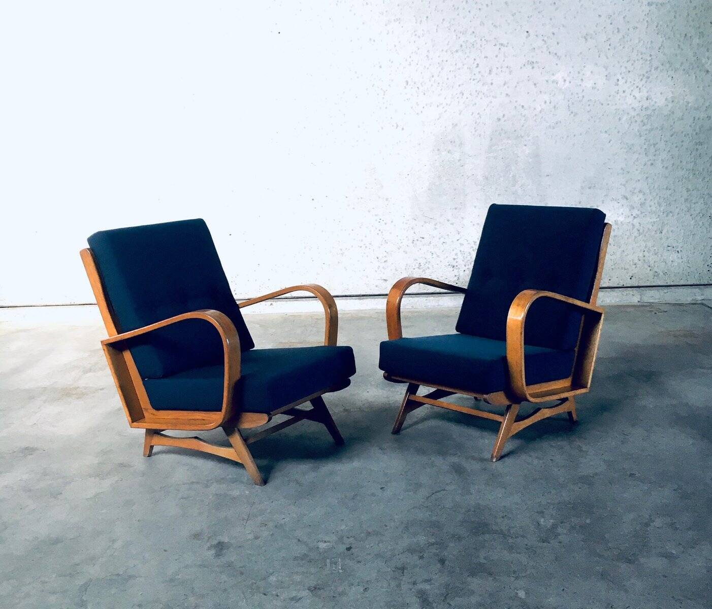 Mid-Century Modern Bentwood Lounge Chairs, Belgium, 1950s, Set of 2