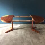 Baumann round extensible table with extensions