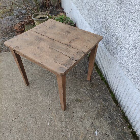 Coffee table