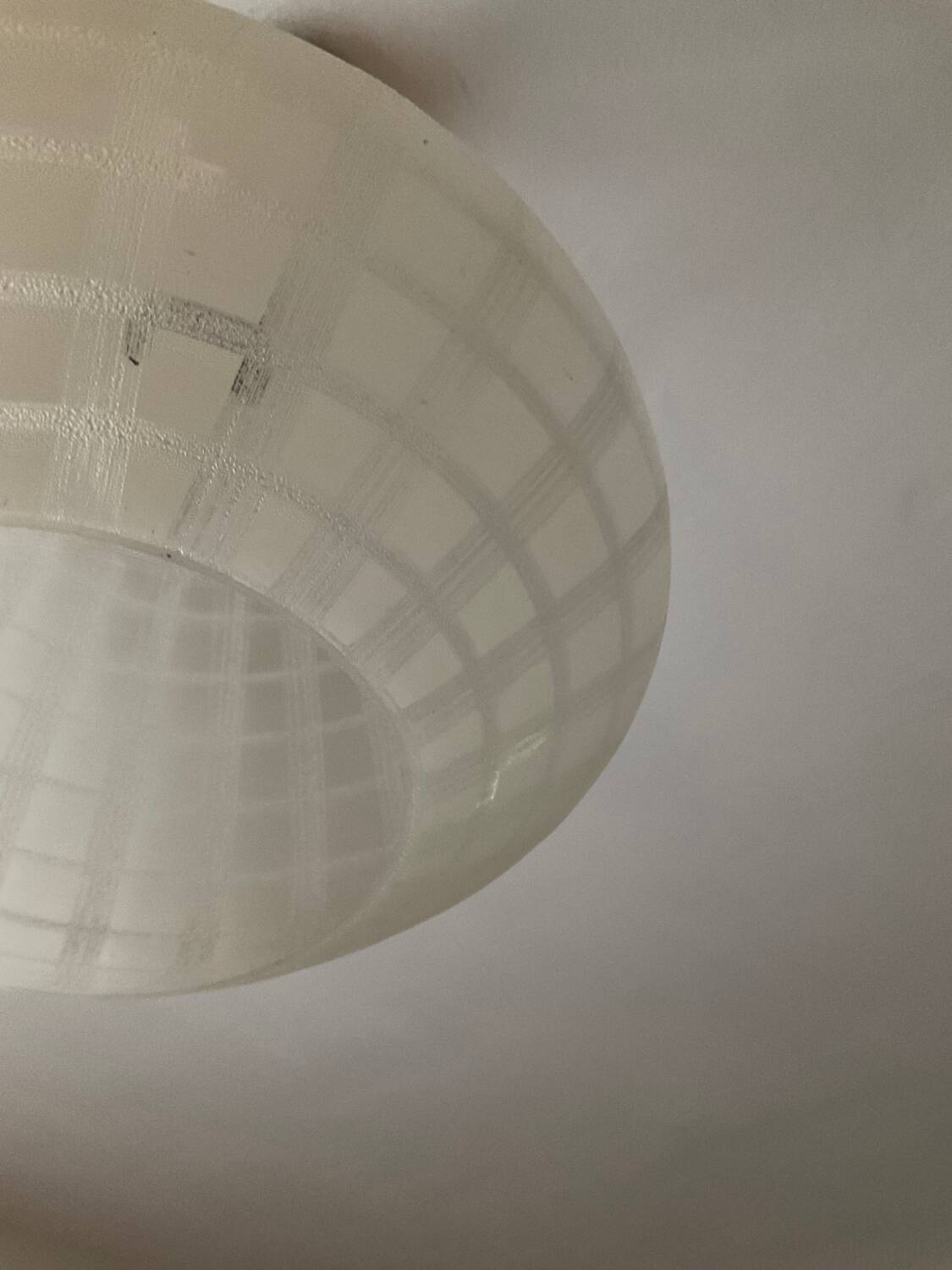 Suspension scandinave en verre dépoli