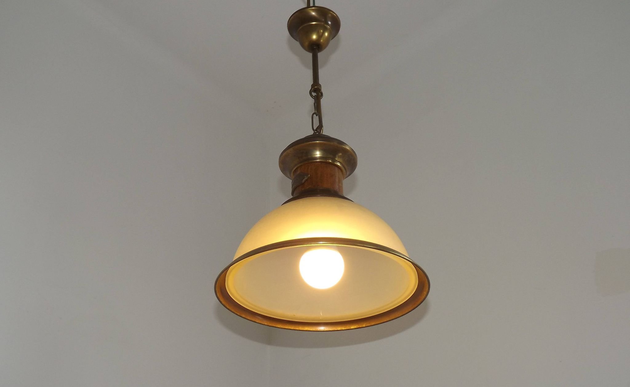 French Vintage "Louisiane" Brass & Wood Pendant Lamp - Hanging Light
