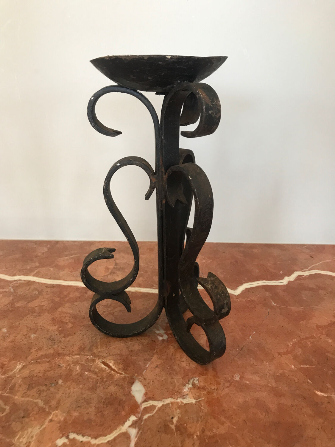 Candle holder