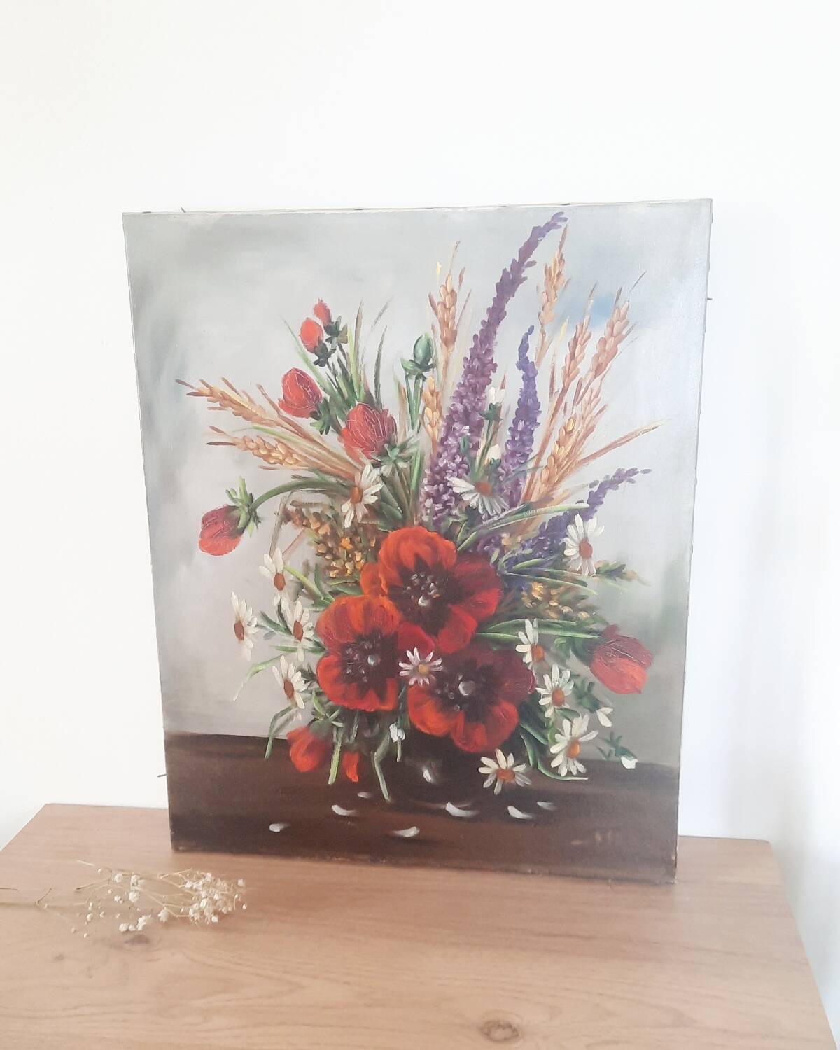 Painting painting bouquet of flowers