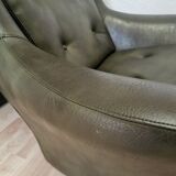 Vintage Dark Green Leather Lounge Armchair: 1970s Scandinavian Style