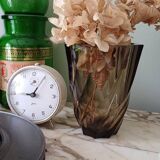 Twisted glass vase