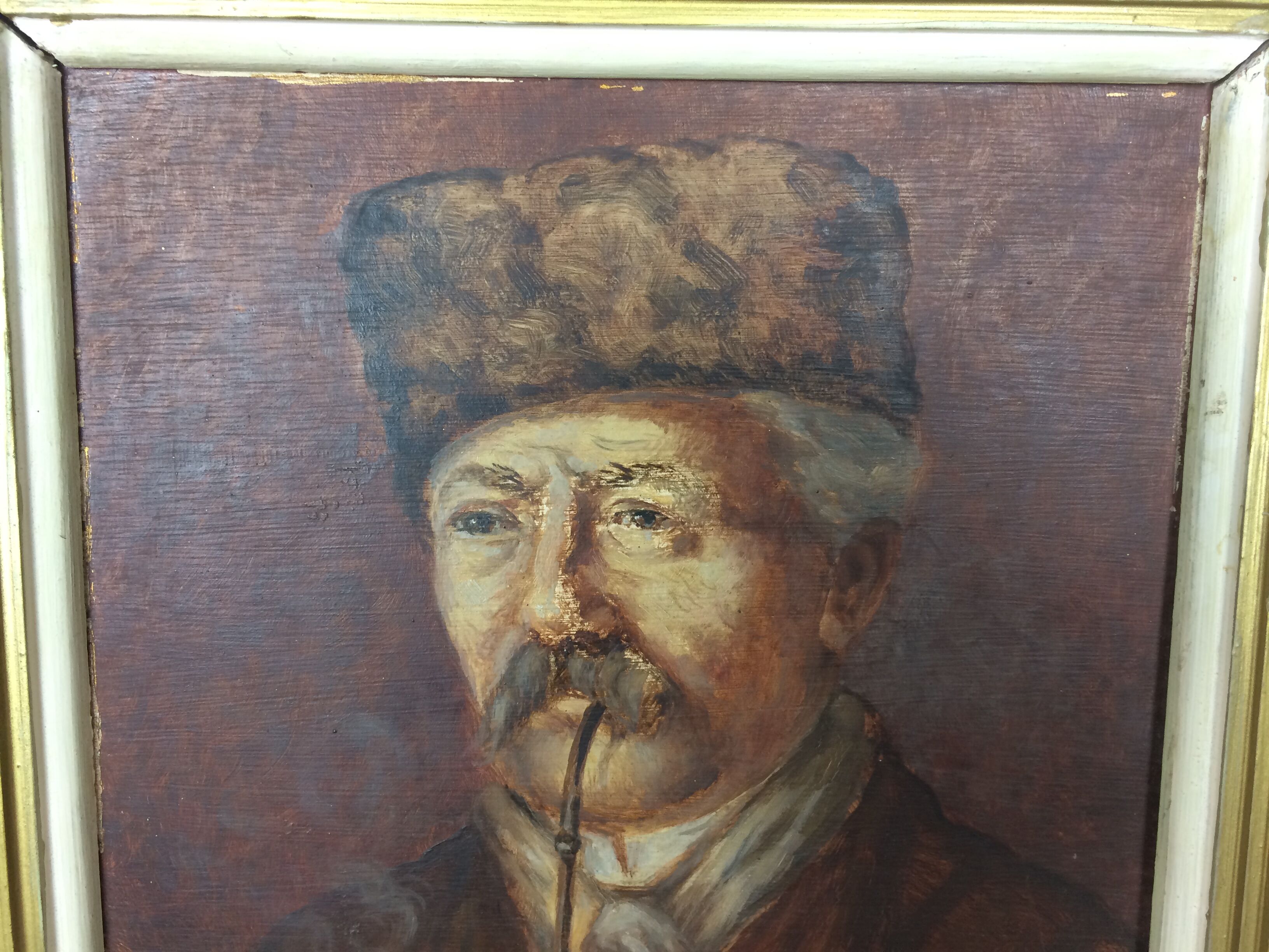 Portrait old man with pipe