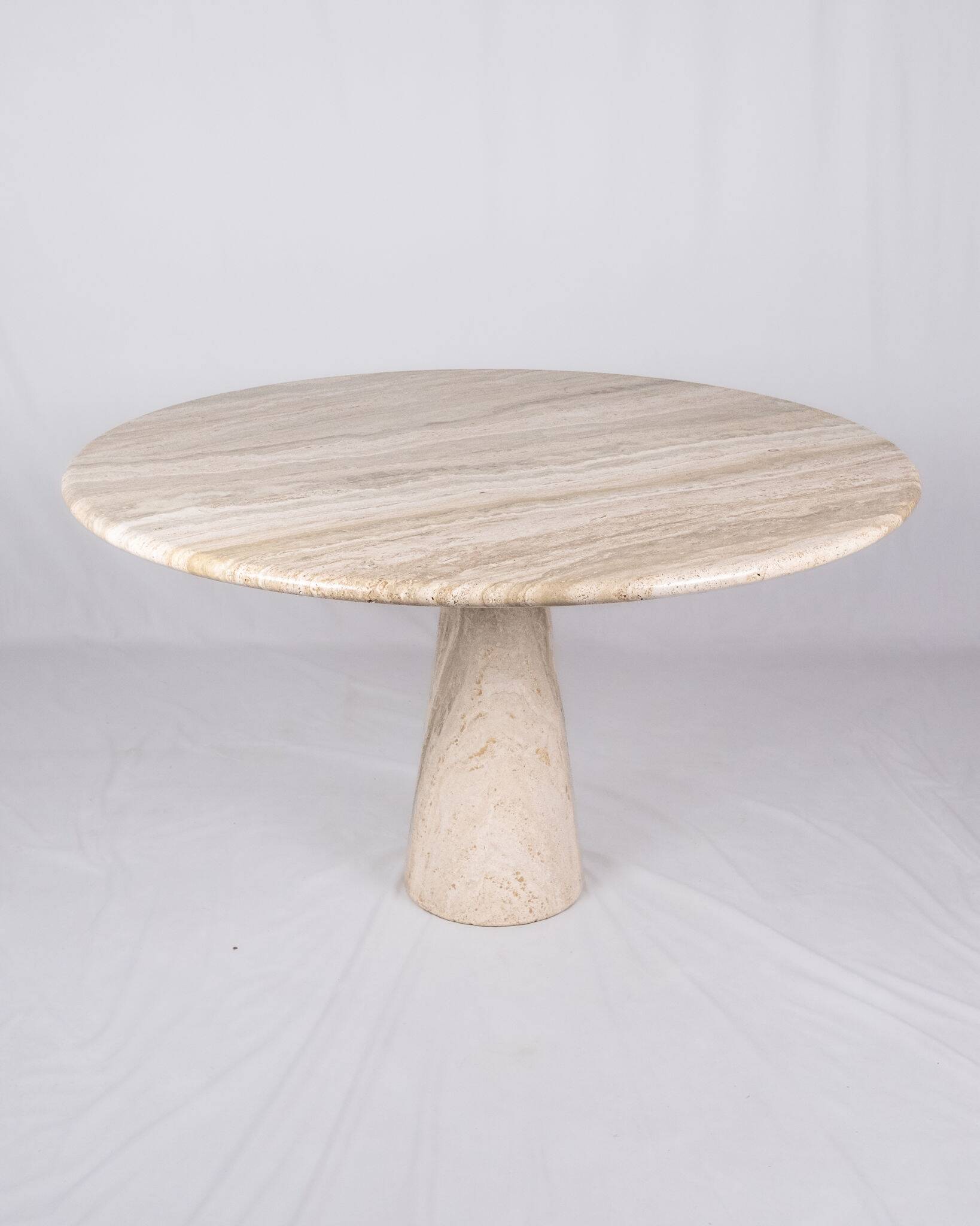 Pedestal dining table in travertine, Stone International, Italy, 1970s