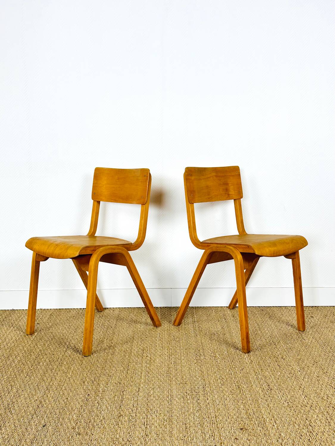 2 school chairs from the 1960s