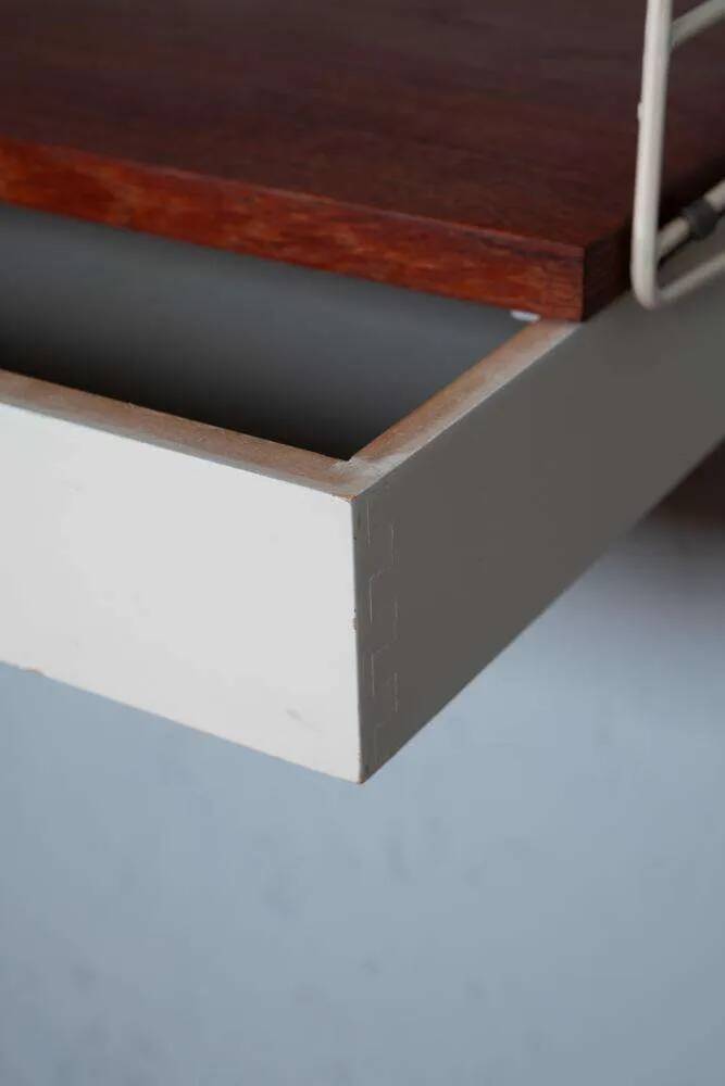Vintage Nisse String modular wall system