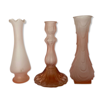 Lot 3 pink opaline vases