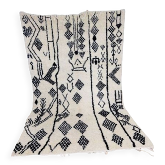 Handmade moroccan berber carpet 305 x 195 cm
