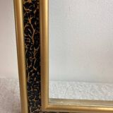 Two-tone wooden frame