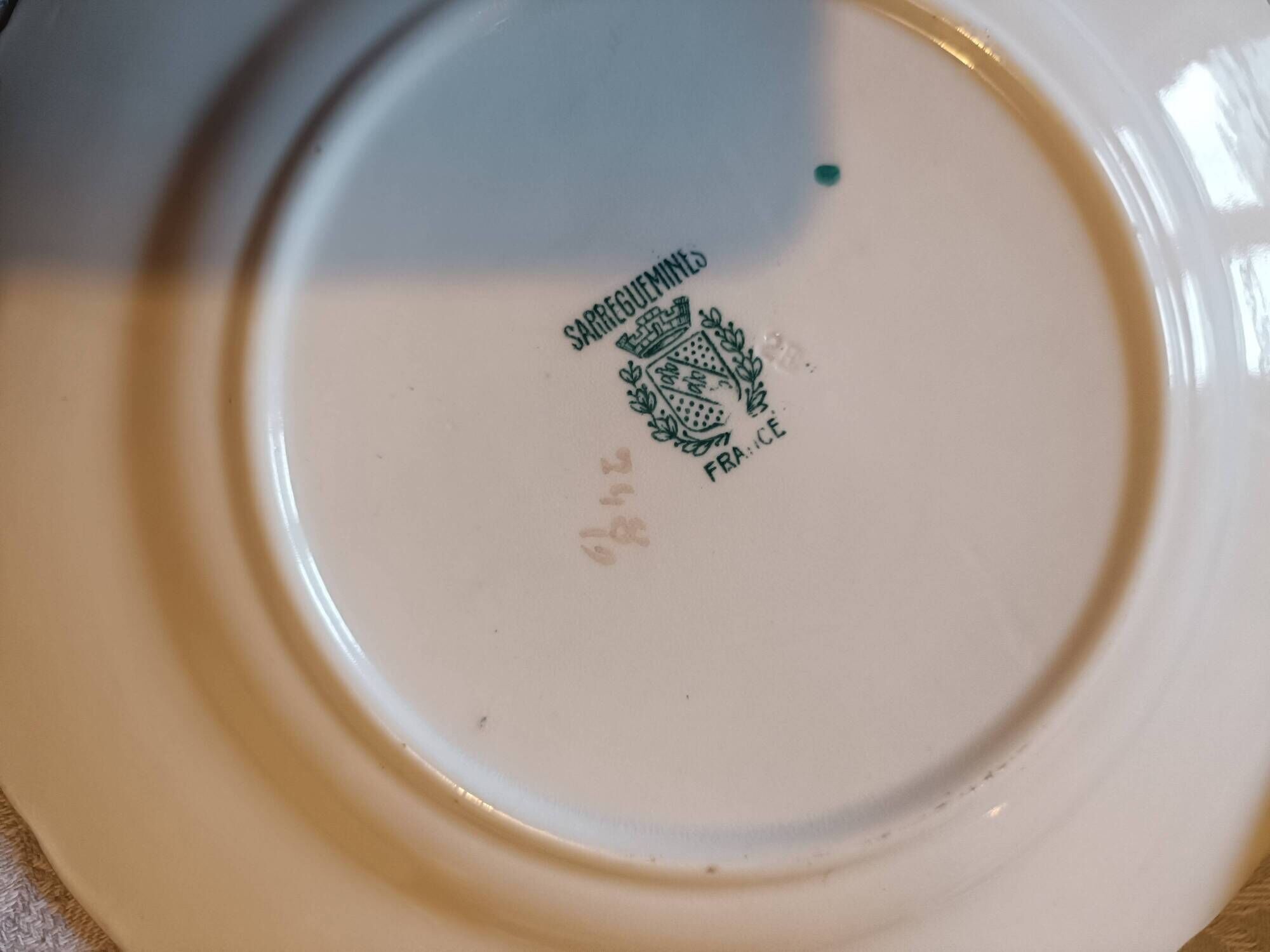 Set of 6 earthenware plates from Sarreguemines, Minton model 248.