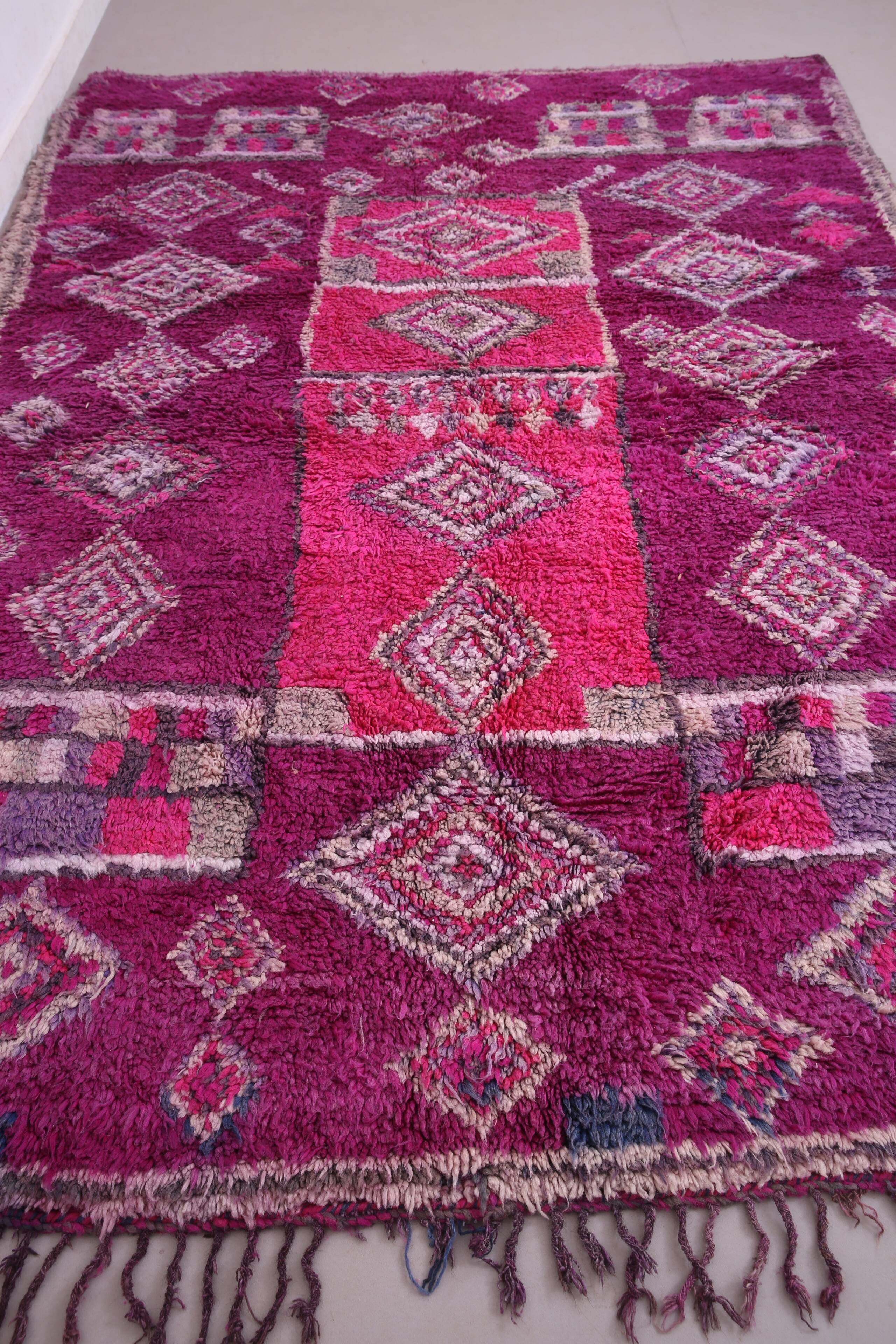 Purple vintage moroccan rug 228 x 317 cm - Handmade Berber Wool Rug